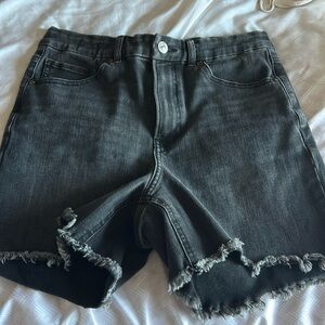 Express Washed Black Ultra Stretch Denim Shorts - 6/8/10